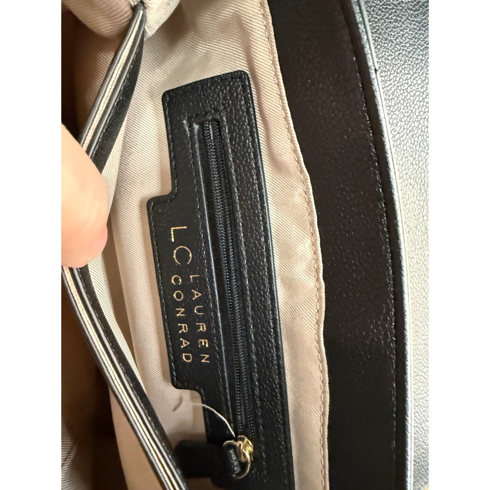 LC Lauren Conrad Black‎ Pebbled Faux Leather Crossbody Bag Gold Hardware - Picture 5 of 8